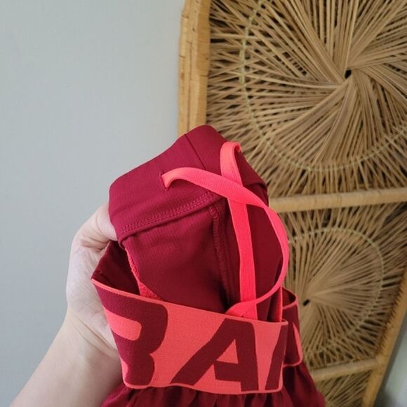 Under Armour Heat Gear Fitted Shorts Red/Pink M - Picture 8 of 9